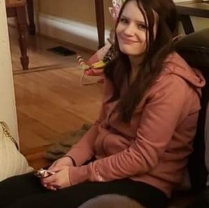 Meet your Posher, Joline